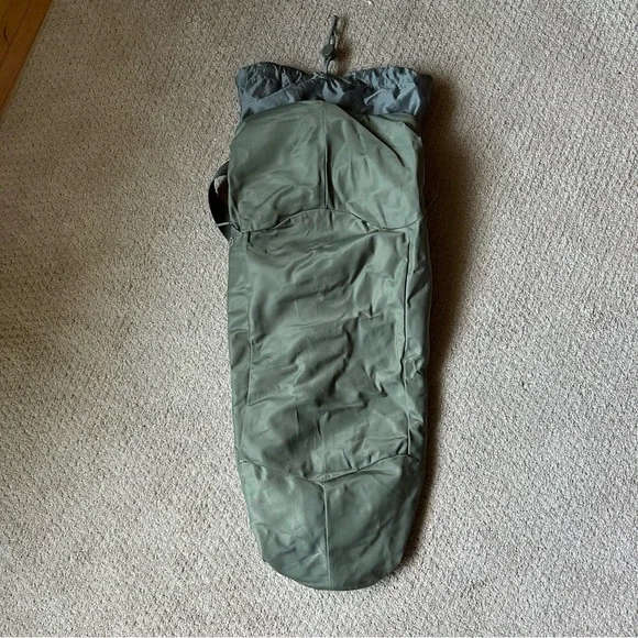 Lululemon Athletica Black Duffel Bag Sleek and Functional - Picture 5 of 6